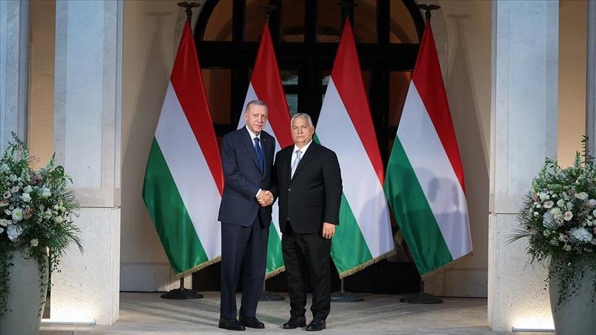 تركيا تبرم اتفاقية لتصدير الغاز الطبيعي إلى المجر 