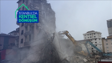 Kadıköy ve Kartal'da 9 bin 500'e yakın riskli yapı yıkıldı