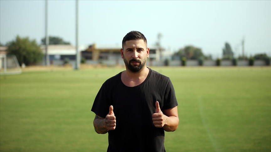 Üç sezon sonra futbola dönen Barış Örücü, kendine güveniyor