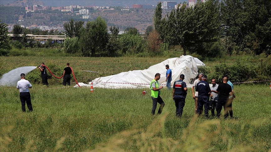 Aydın'da düşen sivil eğitim uçağındaki 2 kişi yaralandı