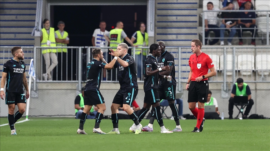 Adana Demirspor, UEFA Avrupa Konferans Ligi'nde yarın Genk'e konuk olacak