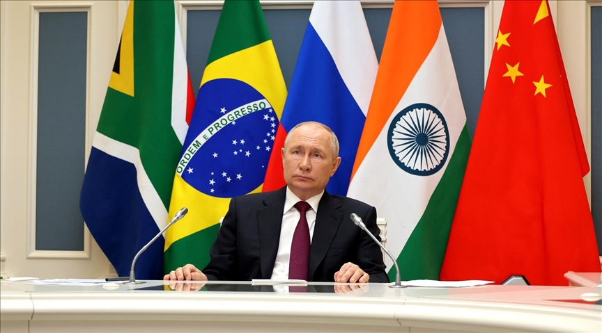 Путин: Стремление Запада  сохранить свою гегемонию стало причиной нынешнего кризиса в Украине
