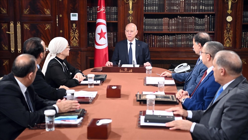 الرئيس التونسي: "تدبير مسبق" وراء الشائعات على مواقع التواصل