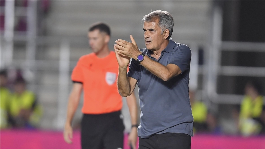 Beşiktaş Teknik Direktörü Şenol Güneş: Maçları kazanarak gitmek önemli