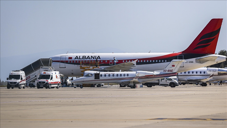 Turkish businessman Ali Sabanci, wife injured in sea accident
