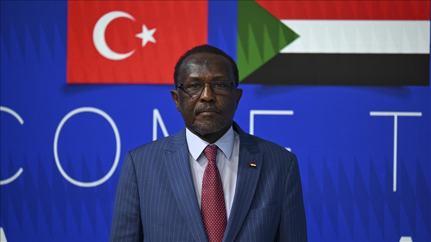 سفير الخرطوم في تركيا: الشعب السوداني يدعم جيشه (مقابلة)