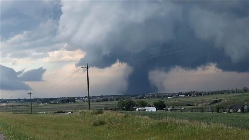 На севере Канады зафиксировано торнадо