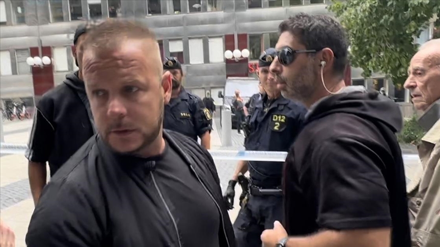 Kur'an-ı Kerim'in yakılmasına karşı çıkan İsveçli Tovivanen: Burada çirkin bir şey yapılıyor ve İsveç sistemi bozuluyor