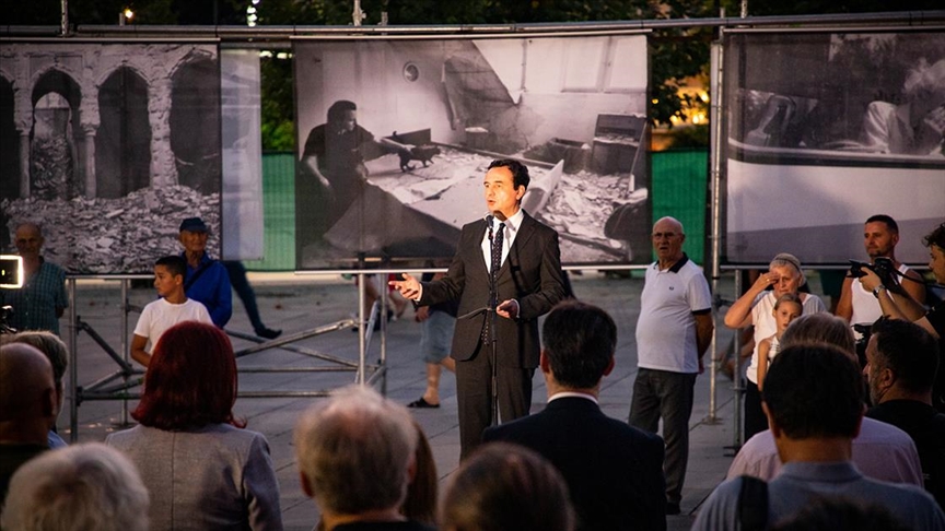 Kosovo: Izložbom "Opsada Sarajeva" u Prištini otvoren 1. Međunarodni festival fotografije FOTOIST