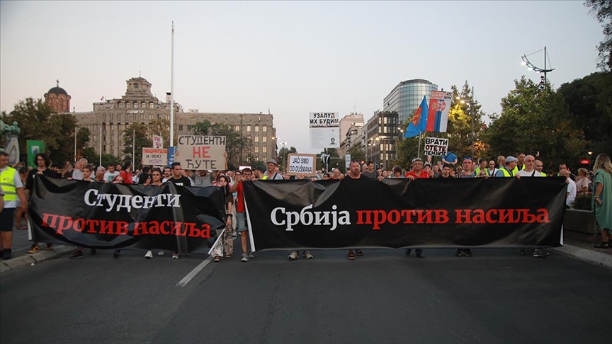 Beograd: Na 17. protestu "Srbija protiv nasilja" građani traže da se spreči nasilje u medijskoj sferi