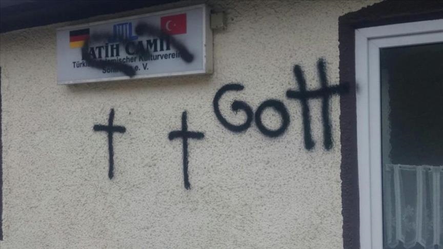 Germany reports over 250 Islamophobic crimes this year
