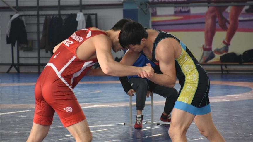 В Бишкеке впервые пройдёт ЧМ по борьбе среди глухих и слабослышащих