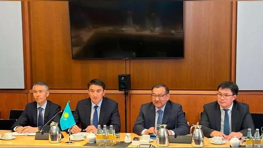 Казахстан в 2023 году поставит в Германию не менее 890 тысяч тонн нефти