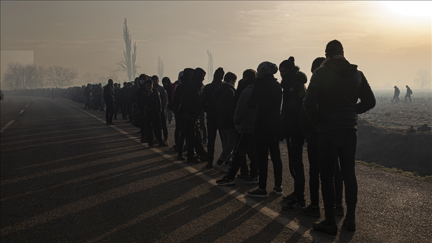 Belgium suspends receiving single asylum seeker males