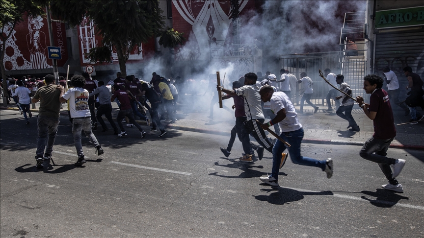 Migranti iz Eritreje protestiraju u Izraelu: Policija koristila bojevu municiju