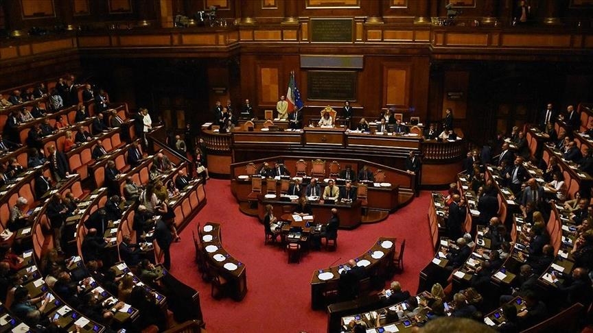 Парламент Италии обсудит выход из инициативы "Один пояс - один путь"