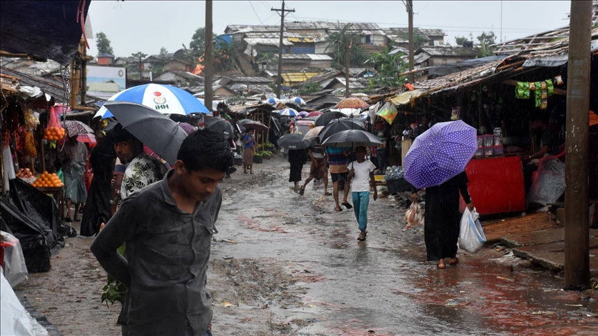 Bangladeshi delegation visits Myanmar to discuss Rohingya repatriation