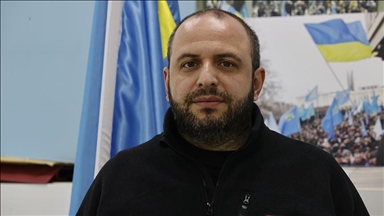 Zelenskiy biryar da ku Tirkê Tatarê Qirimê Ristem Omerov wekî Wezîrê Parastinê tayîn bike