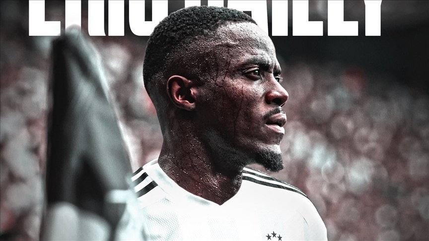 Beşiktaş, Eric Bailly'yi resmen transfer etti