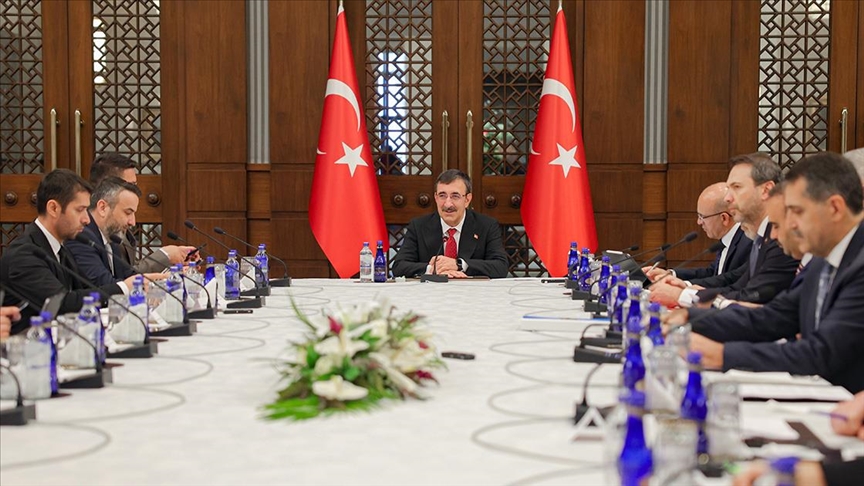 Cumhurbaşkanı Yardımcısı Yılmaz: Cumhurbaşkanımızın bizzat bu programı ilan etmesi, OVP'nin en büyük gücü
