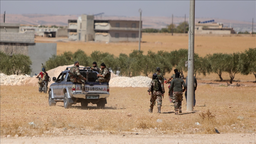 Siri, vazhdojnë konfliktet në Deir ez-Zor mes organizatës terroriste PKK/YPG dhe fiseve arabe