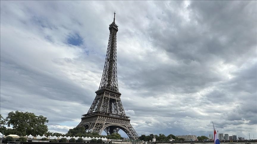 Séisme au Maroc: À Paris, la Tour Eiffel sera éteinte en hommage aux victimes ce samedi soir