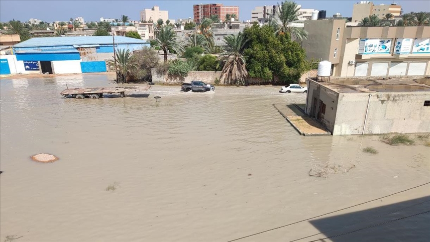 libya'nın doğusundaki sel felaketinde 1500'den fazla kişi öldü, 7 bin kişi  kayıp
