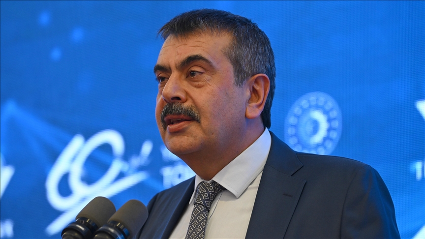 Milli Eğitim Bakanı Yusuf Tekin: Deprem bölgesinde eğitim öğretim alamayan hiçbir öğrenci kalmadı