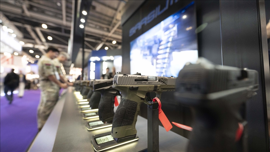 Turkish defense firms debut cutting-edge innovations at London exhibition