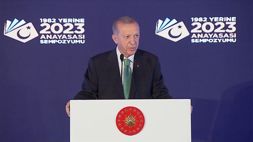 CANLI- Cumhurbaşkanı Erdoğan: Yeni anayasayı milletimize kazandırana kadar çalışmayı, mücadeleyi asla bırakmayacağız
