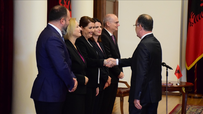 Albania's new Cabinet ministers sworn in to begin duties
