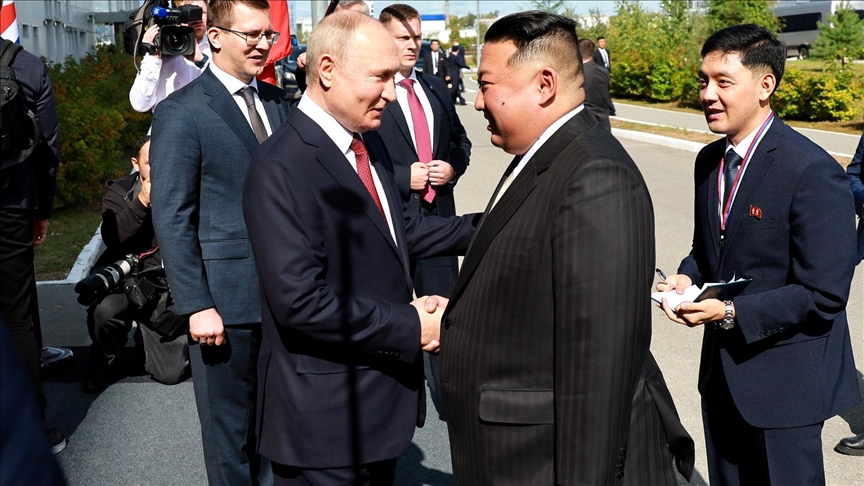 Putin y Kim visitan el cosmódromo de Vostonchni en Amur, Rusia