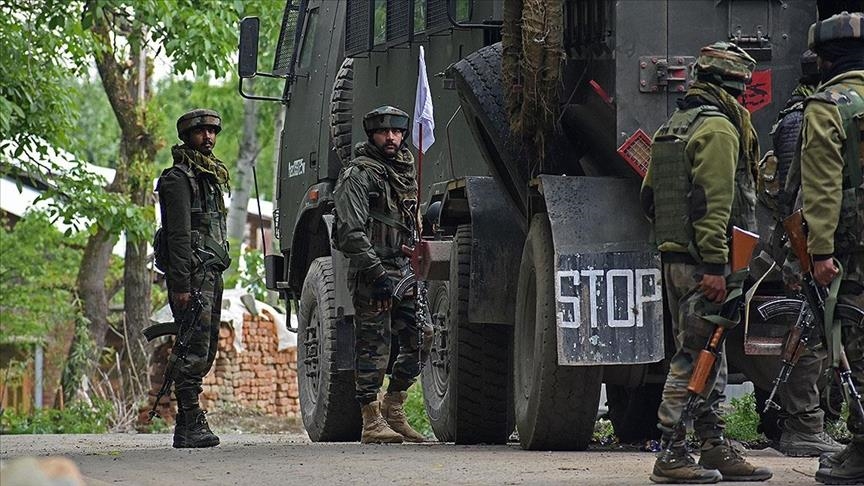 Clashes leave 6 dead in Kashmir