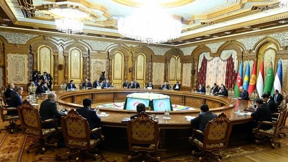 Лидеры ЦА договорились о развитии транспортных перевозок