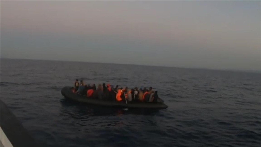 Türkiye rescues 112 irregular migrants in Aegean Sea