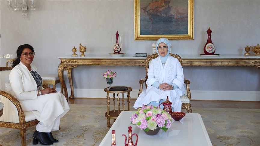 Emine Erdogan se sastala sa kćerkom Malcolma X-a u Turkiye