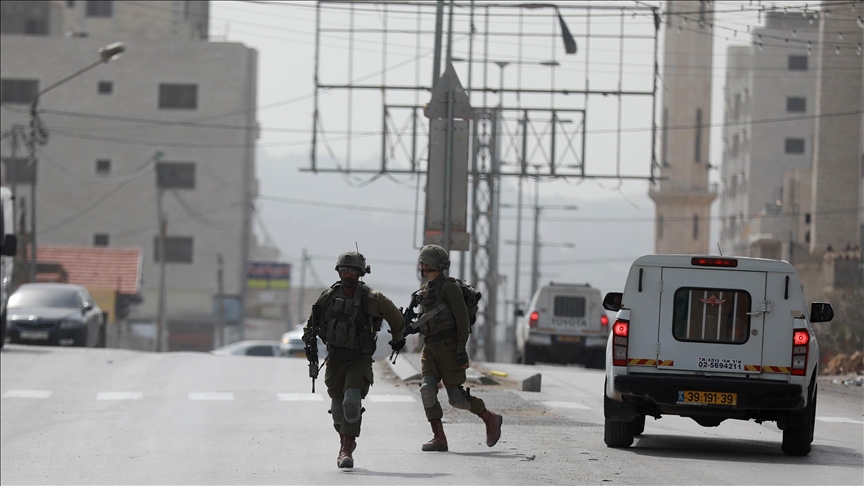 Israel army seals off Nablus city's entrances in West Bank