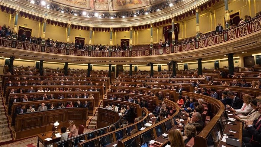 España permite por primera vez hablar lenguas regionales en el Parlamento
