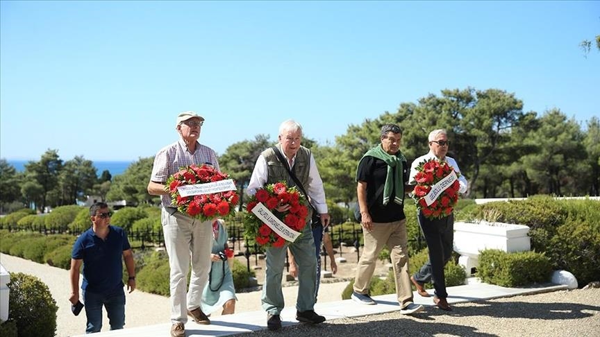 Son of British soldier who fought in Gallipoli now building a friendship bridge