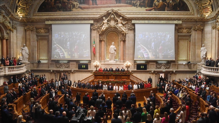 Portugal’s government survives far-right no confidence motion