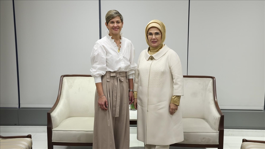 Turkish first lady meets Colombian counterpart on sidelines of UN General Assembly