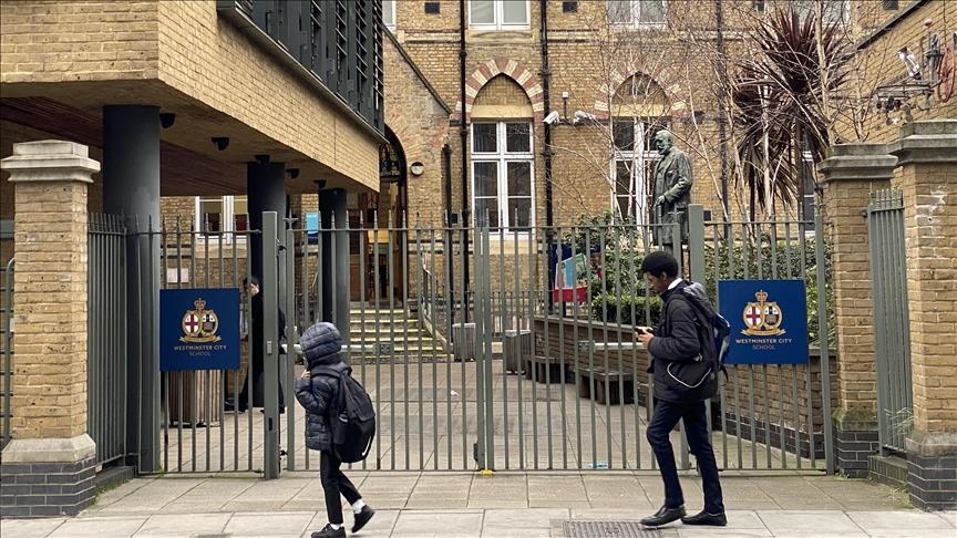 Over 170 schools in UK found to have unsafe concrete