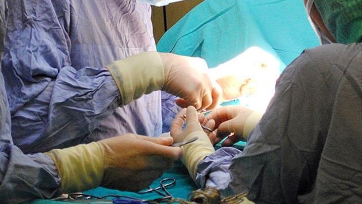 Des médecins tunisiens réalisent une première greffe du coeur chez un enfant