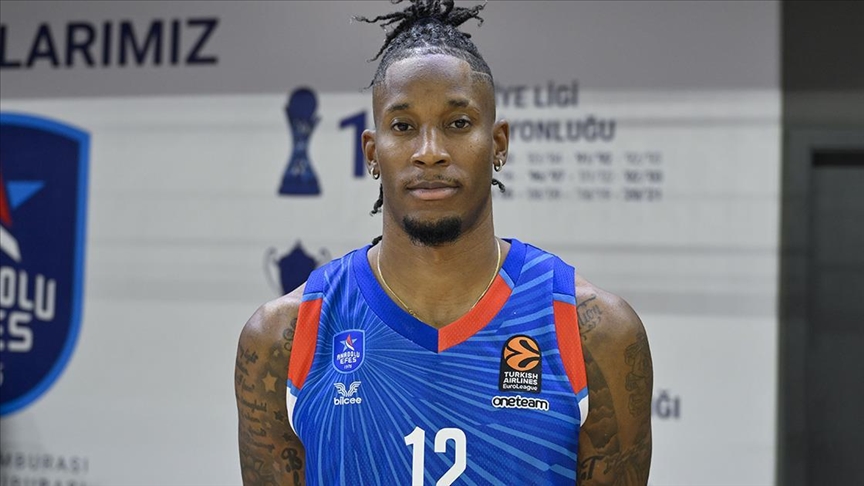 Anadolu Efes'ten Will Clyburn: Herkes fazlasıyla motive olmuş durumda ve bu sezon daha fazlasını yapmak istiyor