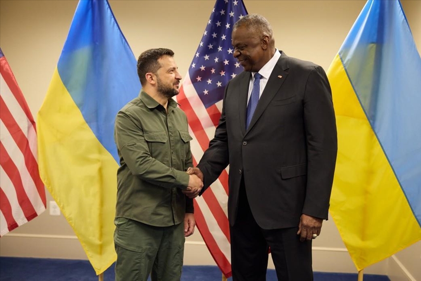 Владимир Зеленский встретился с министром обороны США