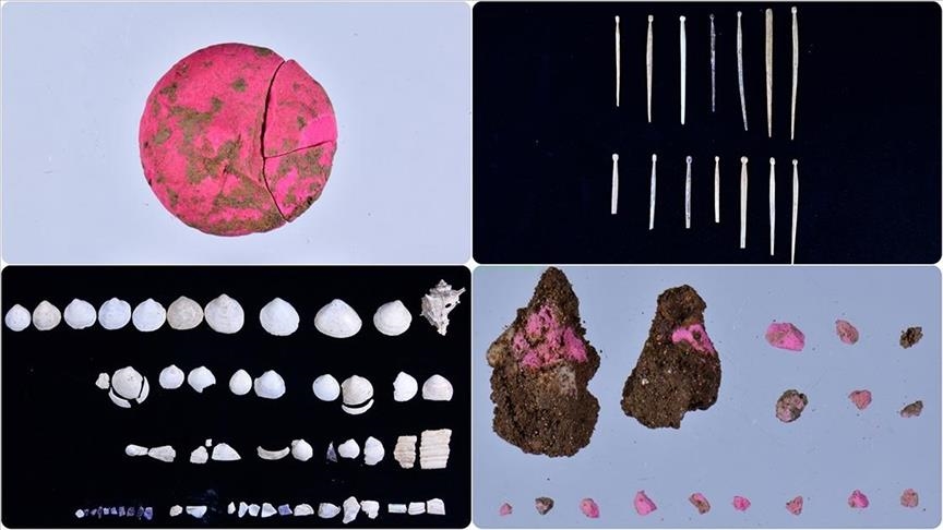 Makeup materials from Roman era unearthed in ancient city of Aizanoi in Türkiye