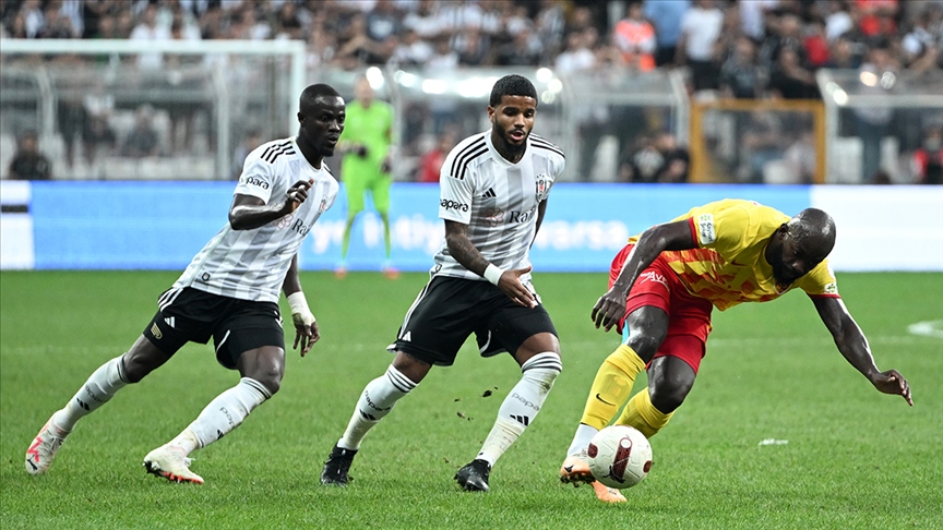 Beşiktaş'tan saha zemini açıklaması