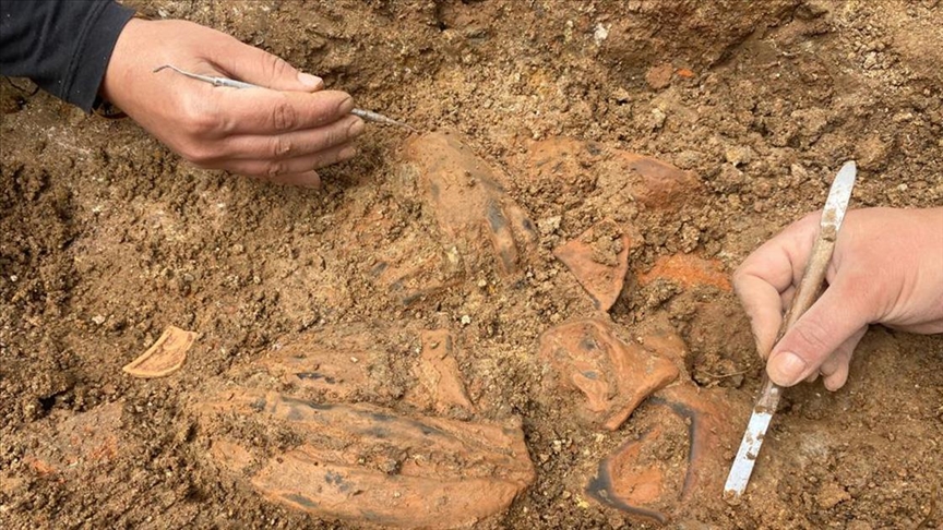 Ordu Kurul Kalesi'ndeki kazılarda yeni tarihi eserler bulunmaya devam ediyor