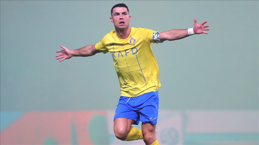 How Cristiano Ronaldo brought football-crazy Iran to a standstill