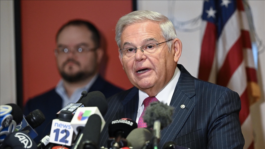 US Senator Menendez defiantly rejects calls to step down